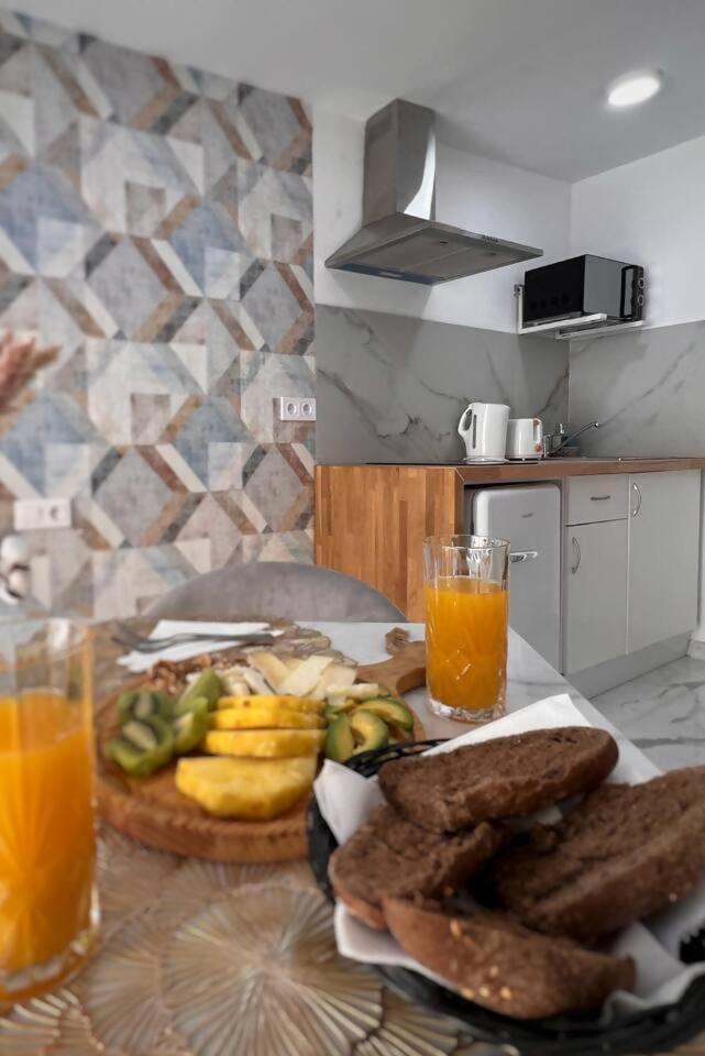Urban Estudio Elegante Con Terraza Alicante Ngoại thất bức ảnh