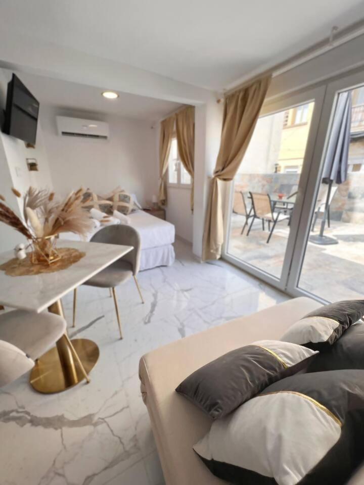 Urban Estudio Elegante Con Terraza Alicante Ngoại thất bức ảnh